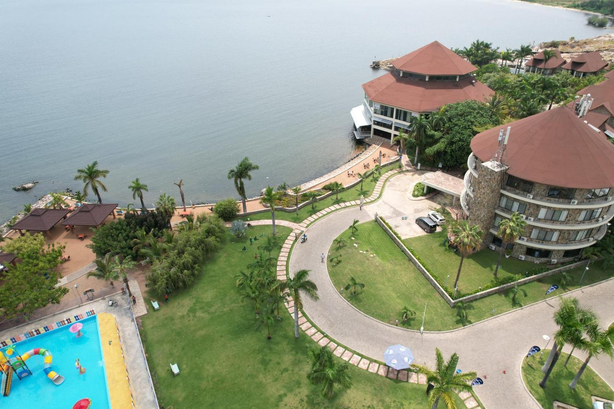 Malaika Beach Resort Mwanza Bagian luar foto