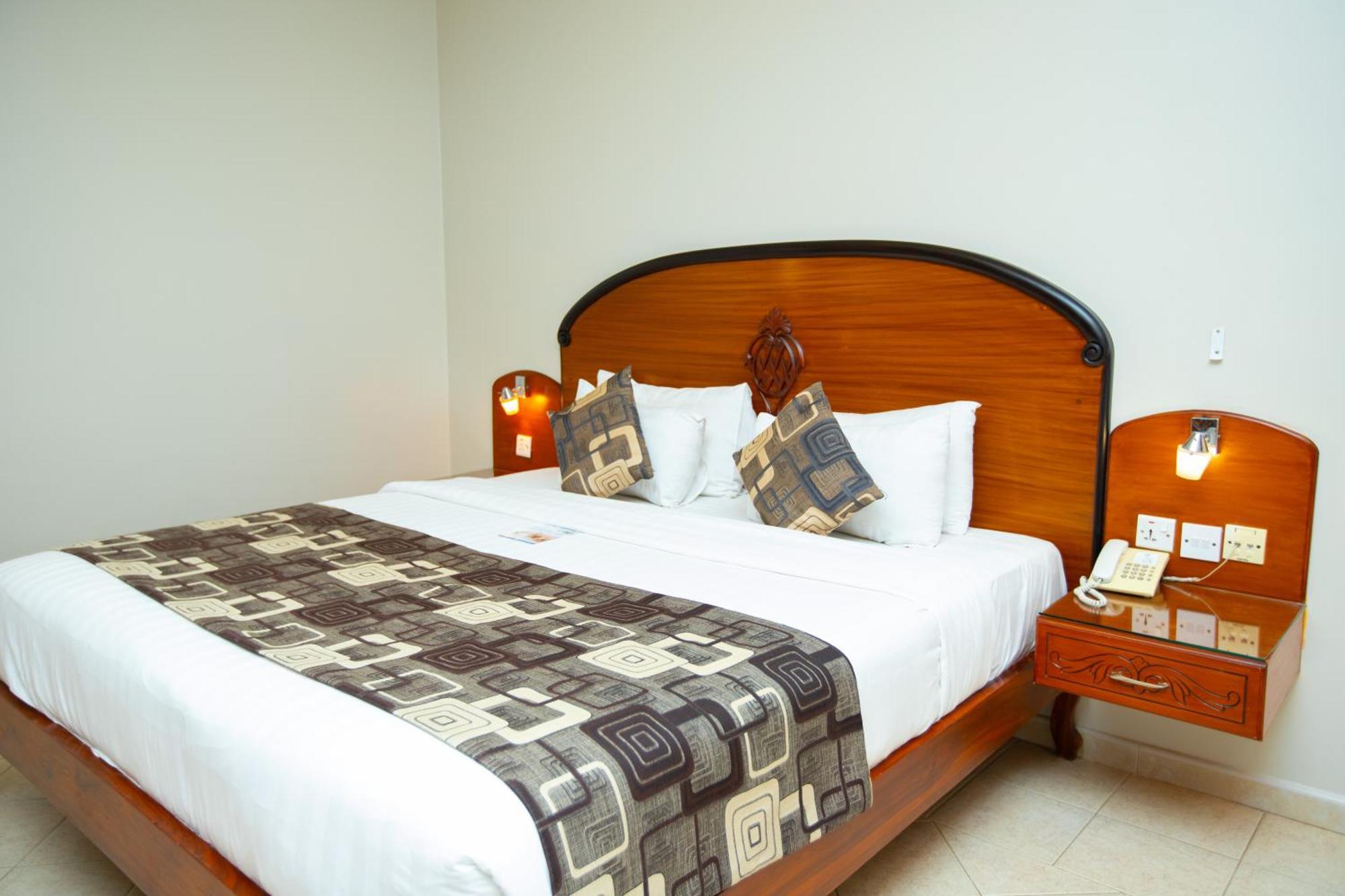 Malaika Beach Resort Mwanza Bagian luar foto