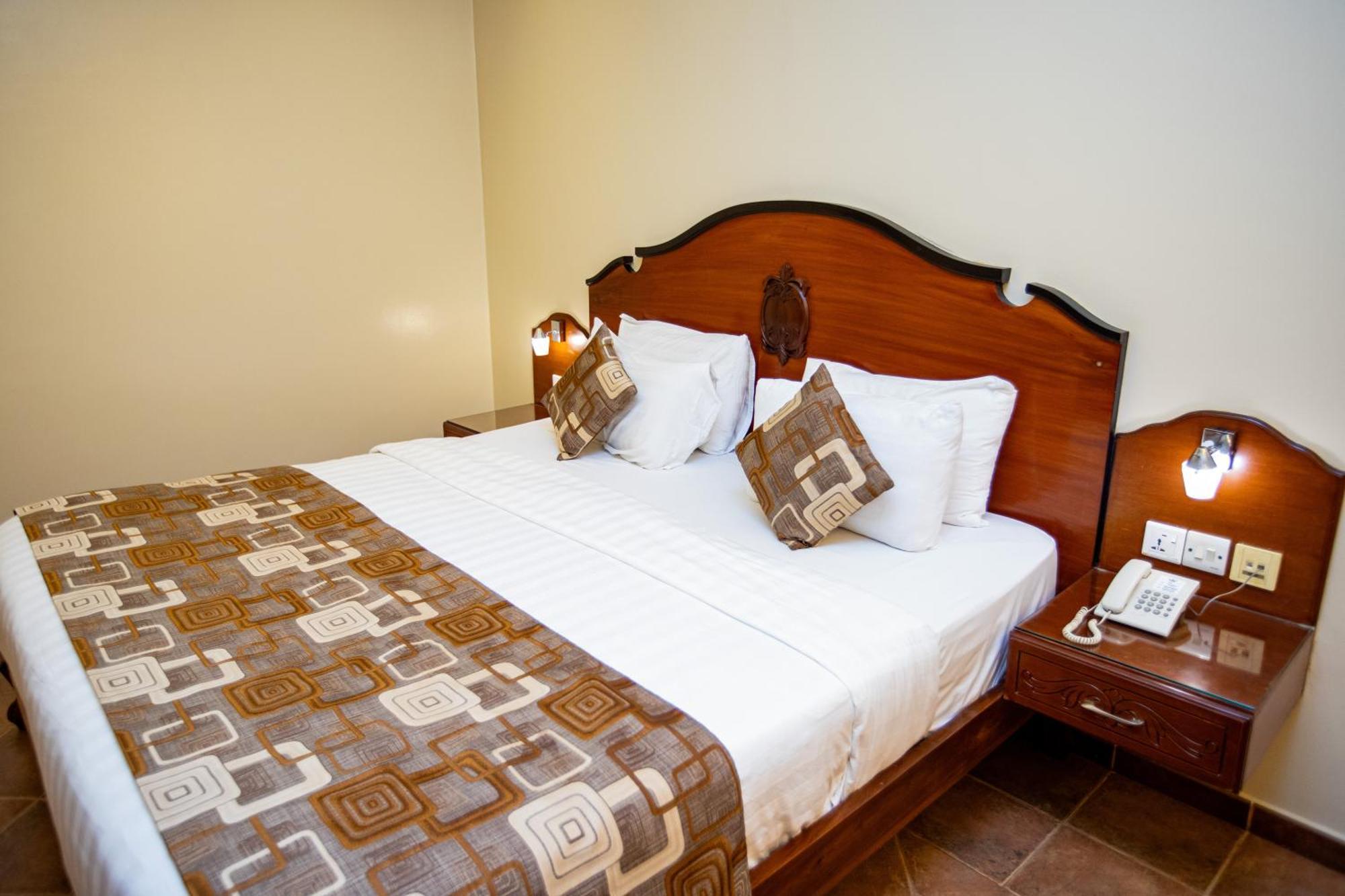 Malaika Beach Resort Mwanza Bagian luar foto