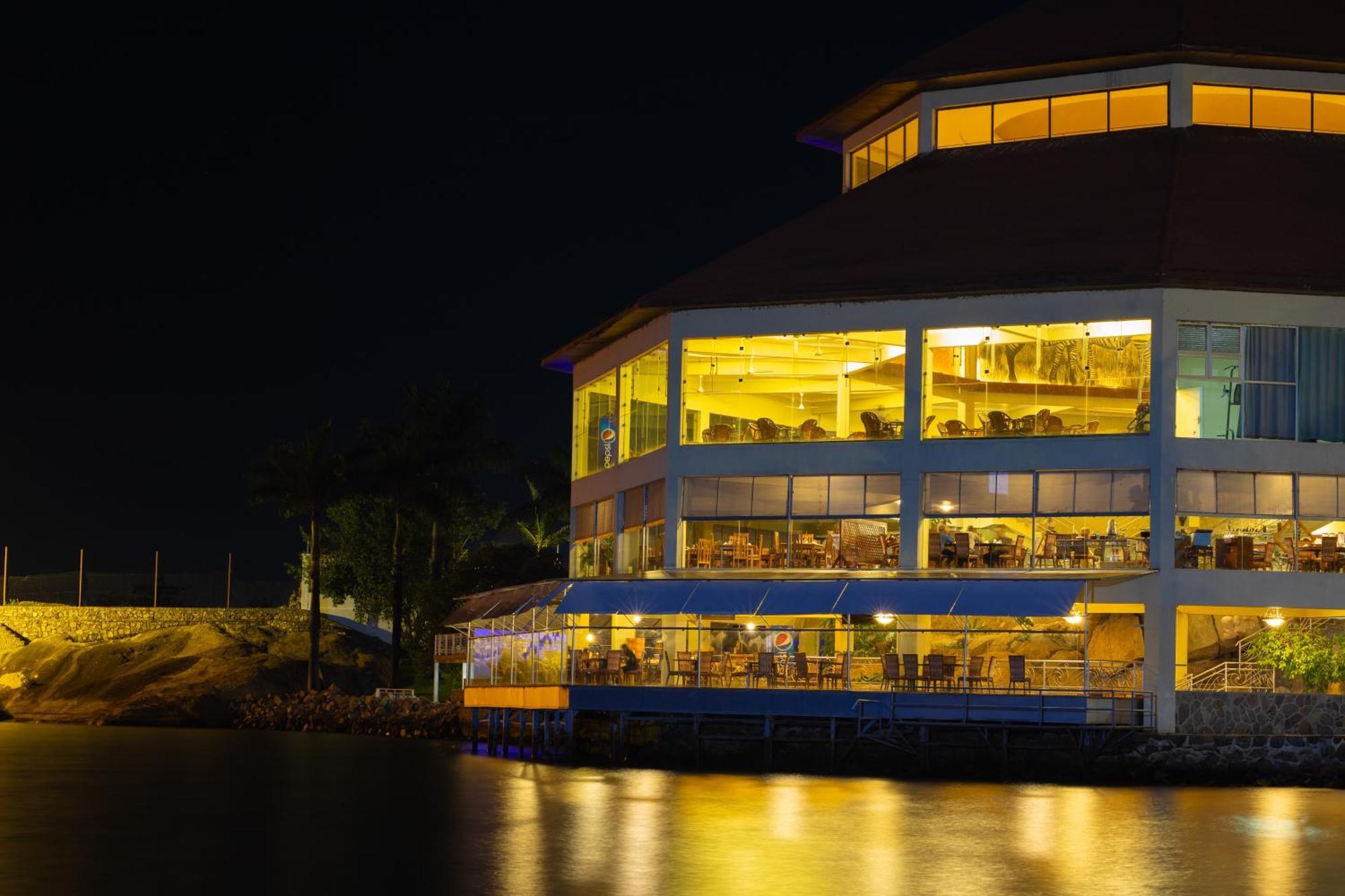 Malaika Beach Resort Mwanza Bagian luar foto
