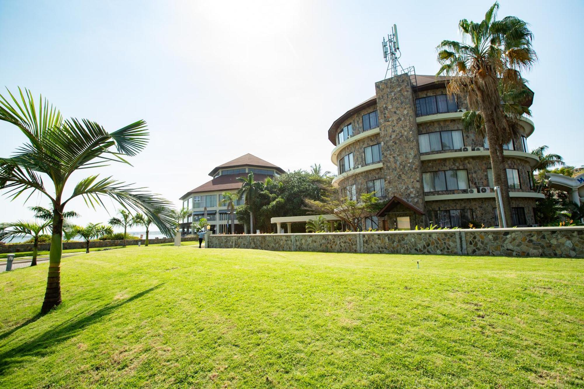Malaika Beach Resort Mwanza Bagian luar foto